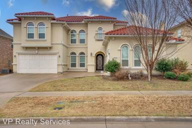 Main picture of 13225 Bigelow Ln
