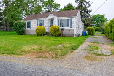 Main picture of 1190 SE 9th Ave