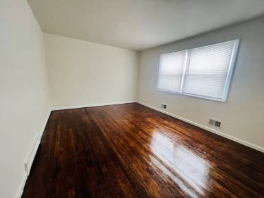 Main picture of 4710 37th Ave