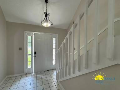 Main picture of 337 Parkwood Pl
