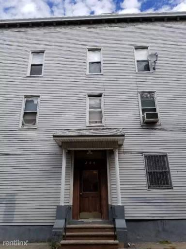 Main picture of 206 Fairview Ave