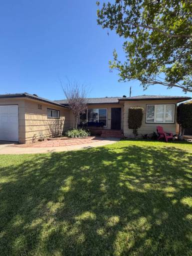 Main picture of 6133 Dorothy Dr