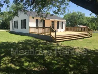Main picture of 509 N Houston St