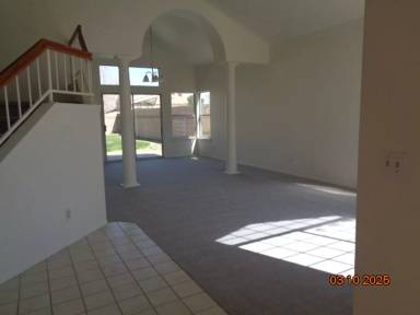 Main picture of 2615 Sycamore Ln