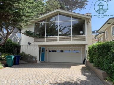 Main picture of 2384 Bay View Ave