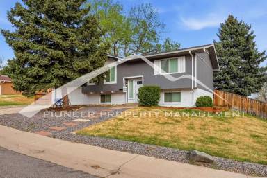 Main picture of 7553 E Easter Way