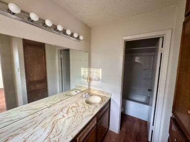 Main picture of 6103 36th St