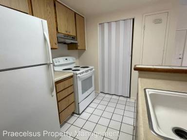 Main picture of 859 W San Ysidro Blvd