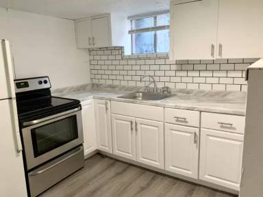 Main picture of 553 E Emerson Ave