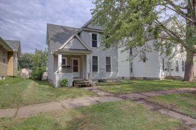 Main picture of 2218 1/2 W 1st St