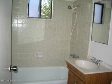 Main picture of 660 W Via Corte Dr