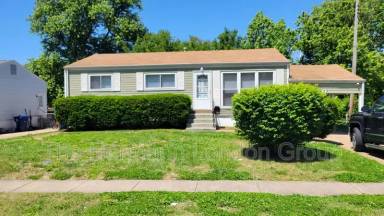 Main picture of 3437 Elmhurst Dr