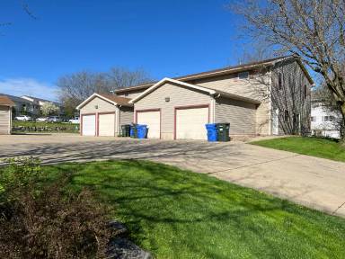 Main picture of 2948 King James Way