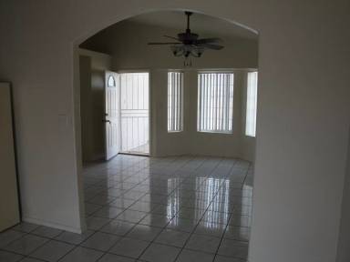 Main picture of 10309 E 37th St