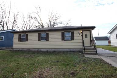 Main picture of 903 E 36th Pl