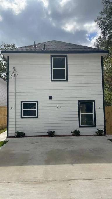 Main picture of 8214 Richland Dr