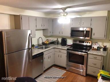 Main picture of 969 Main St