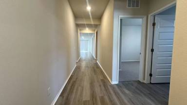 Main picture of 35333 Hutchison Pl