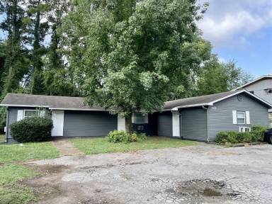 Main picture of 2403 Mastin Lake Rd NW