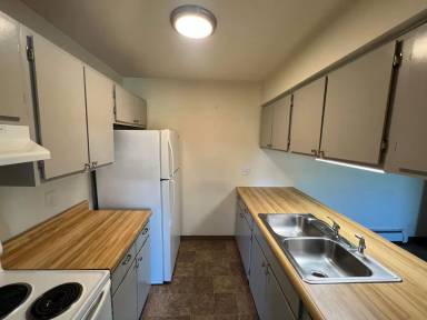 Main picture of 611 Rawson St