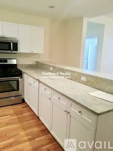 Main picture of 316-328 Saint Paul St