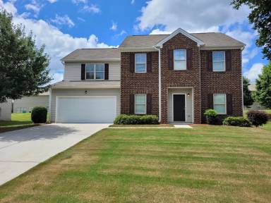 Main picture of 6010 Stonebrook Ln