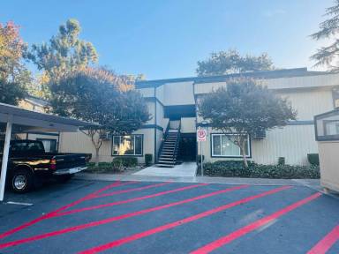 Main picture of Plymouth Bay Apartments