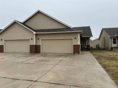 Main picture of 1046 E Karla Ct