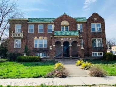 Main picture of 525 S Jefferson St
