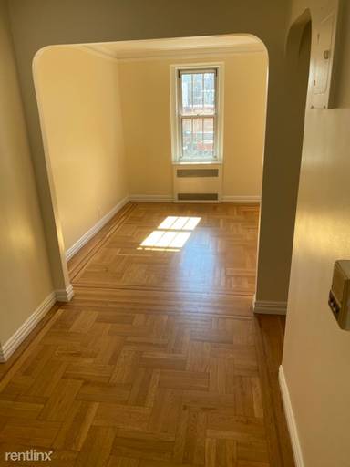 Main picture of 1 Jane St