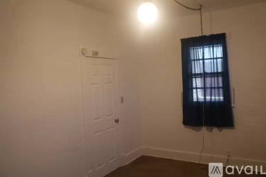 Main picture of 716 E 4th Ave