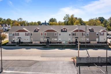 Main picture of 710 W Walnut St