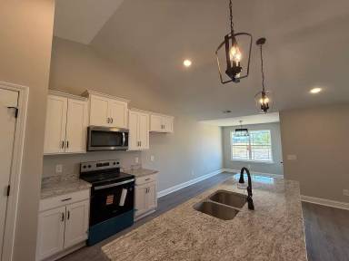 Main picture of 1055 Javier Dr