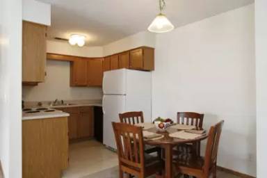 Main picture of 3527 Queen Dr SW