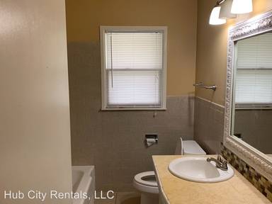 Main picture of 2402 46th St