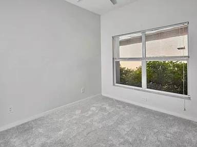 Main picture of 10735 Maui Cir