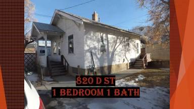 Main picture of 818-820 D St