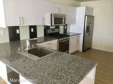 Main picture of 801 N 48th St