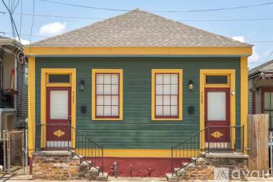 Main picture of 4225 Tchoupitoulas St