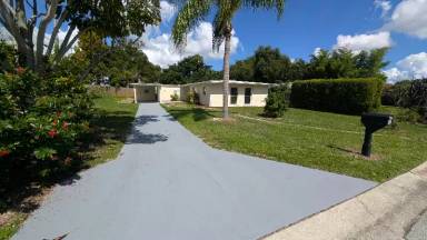 Main picture of 64 Knollwood Dr