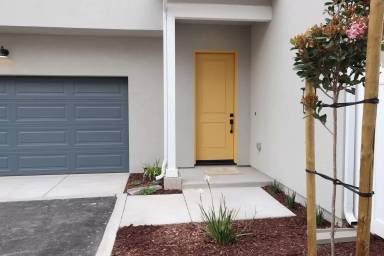 Main picture of 1713 River Vista Way