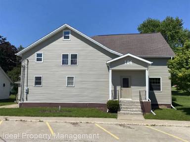 Main picture of 106 Mechanic St