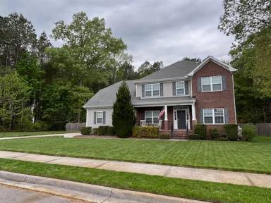 Main picture of 2228 Hails Ln