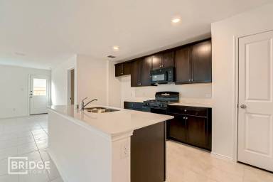 Main picture of 313 Dry Canyon Way