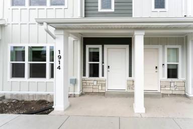 Main picture of 942 N 920