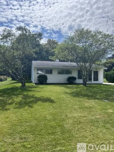 Main picture of 117 Rose Ave