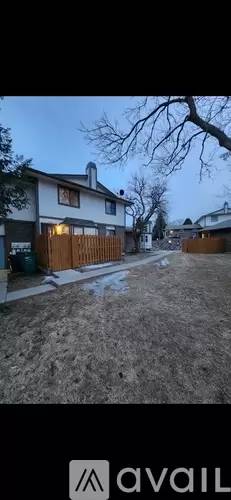 Main picture of 1745 S Allison St