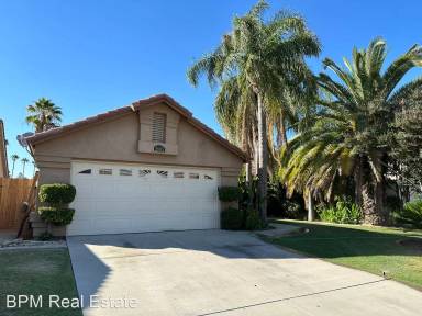 Main picture of 8608 Goldfinch Dr