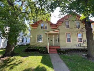 Main picture of 521 S Westnedge Ave