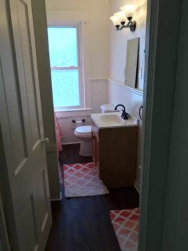 Main picture of 607 Mulberry St
